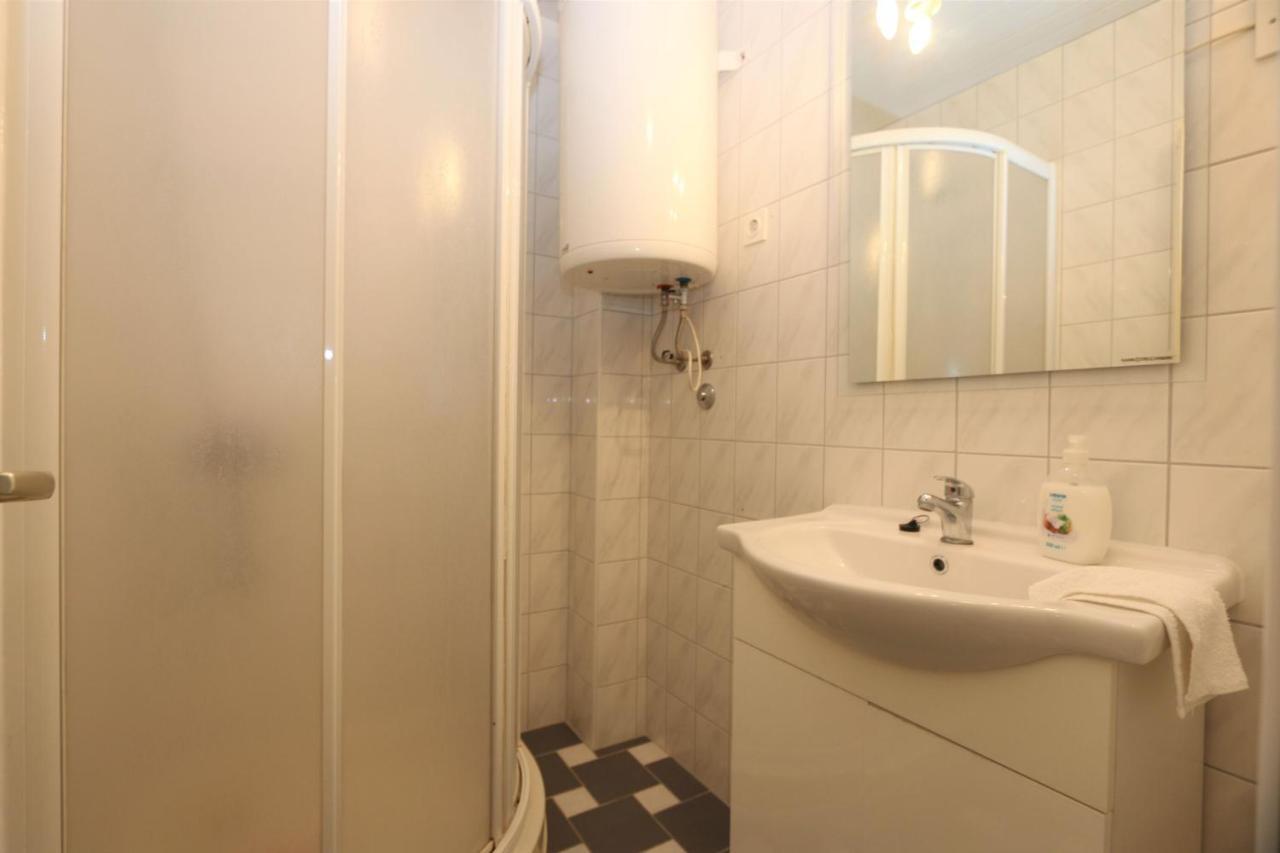 Apartments Nadenic ชิโล ภายนอก รูปภาพ